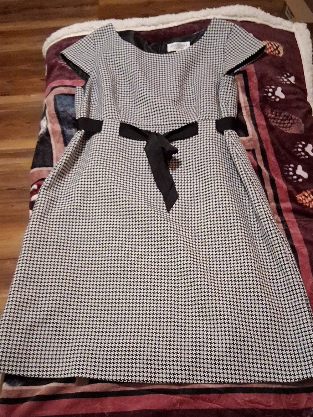 Studio I Black and White Houndstooth Belted Sheath Dress